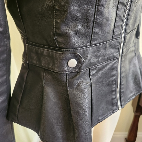 Peplum Moto Jacket - Picture 2 of 5